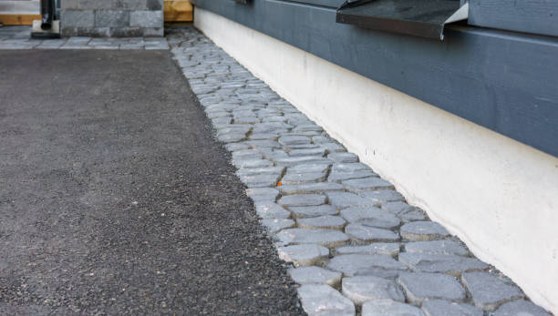 Best Commercial Driveway Pavers  in Natalia, TX